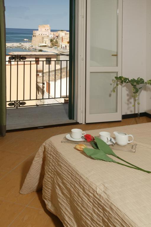 Castellammare Smart Rooms Castellammare del Golfo Exterior foto